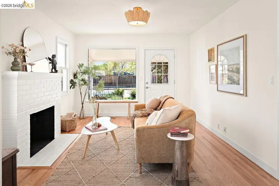 737 Dartshire Way, Sunnyvale, CA 94087 - #2