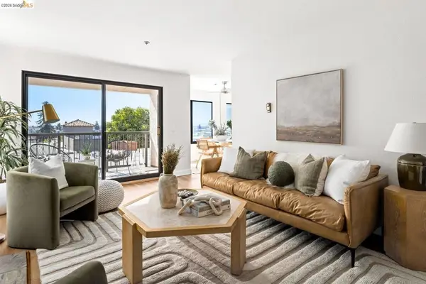 322 Hanover Ave #409, Oakland, CA 94606