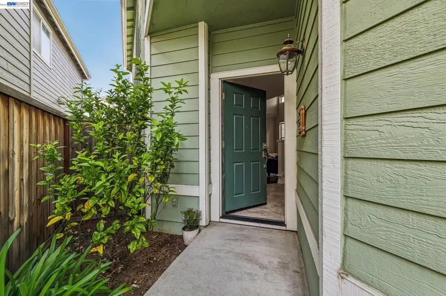 35 Britt Ct, Alameda, CA 94502 - #3