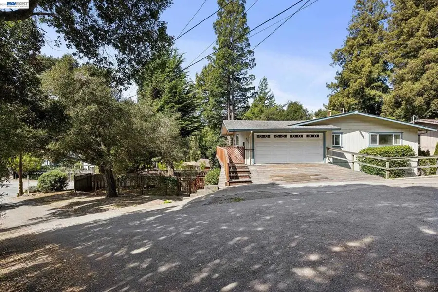 601 Burns Ave, Aptos, CA 95003 - #2