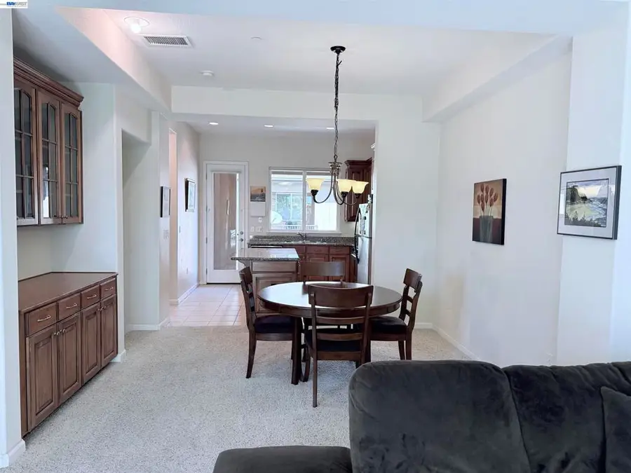 1845 Morse Ave #102, Sacramento, CA 95825 - #2
