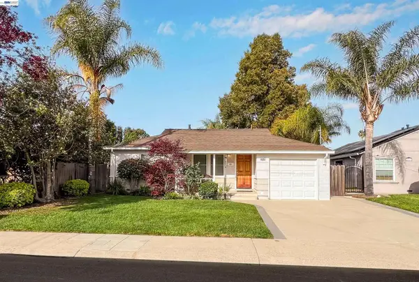 32287 Ithaca St, Hayward, CA 94544