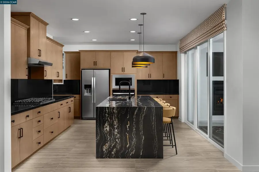 3624 Darnoch Ave., Lathrop, CA 95330 - #3