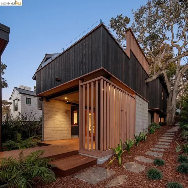 9 NW Of Ocean On Casanova St, Carmel By The Sea, CA 93921