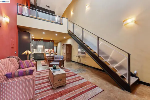 425 E 11th St #6, Oakland, CA 94606