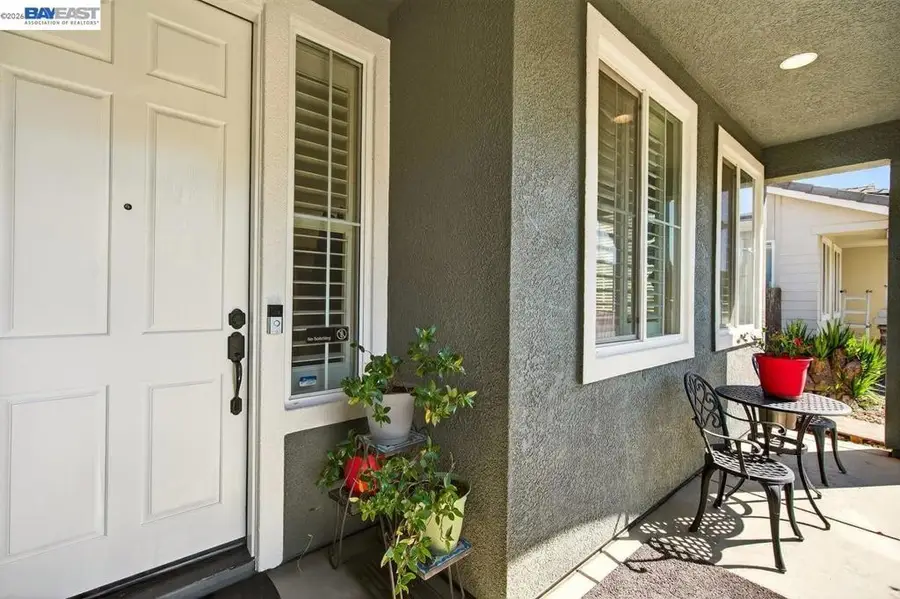 469 Monte Oro St, Manteca, CA 95337 - #3