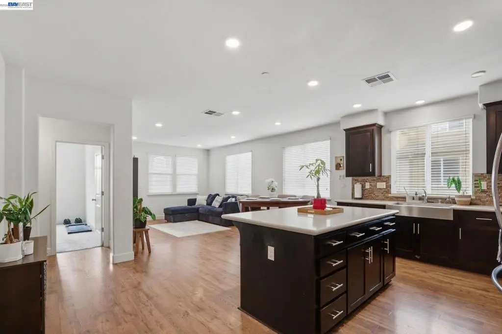 5659 Daylily St, Newark, CA 94560 - #1