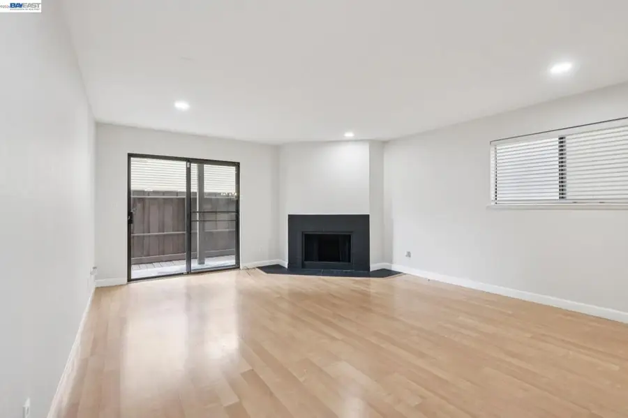 99 Cleaveland Rd #15, Pleasant Hill, CA 94523 - #3