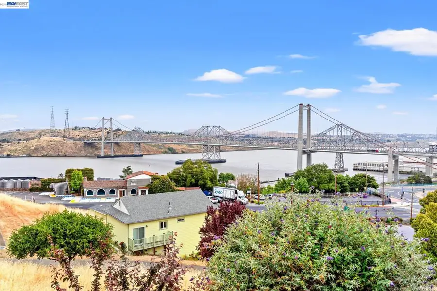 104 Bridgeview Ct, Crockett, CA 94525 - #2