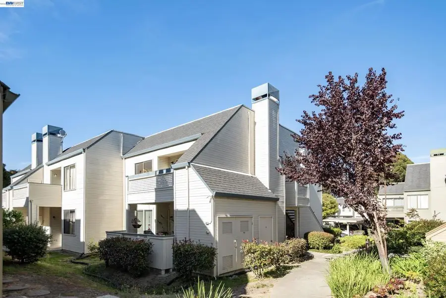 3754 Stoneglen N, Richmond, CA 94806 - #2