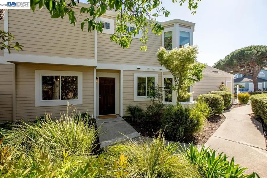 31 Oak Park Dr, Alameda, CA 94502 - #3