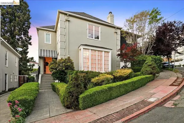 35 Ross Cir, Oakland, CA 94618