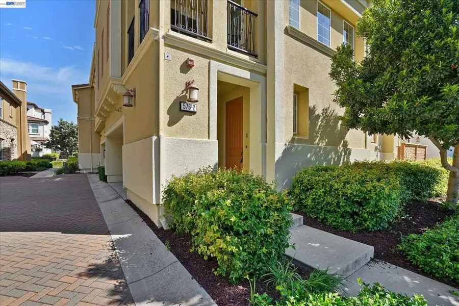 576 Heligan Ln #2, Livermore, CA 94551 - #3