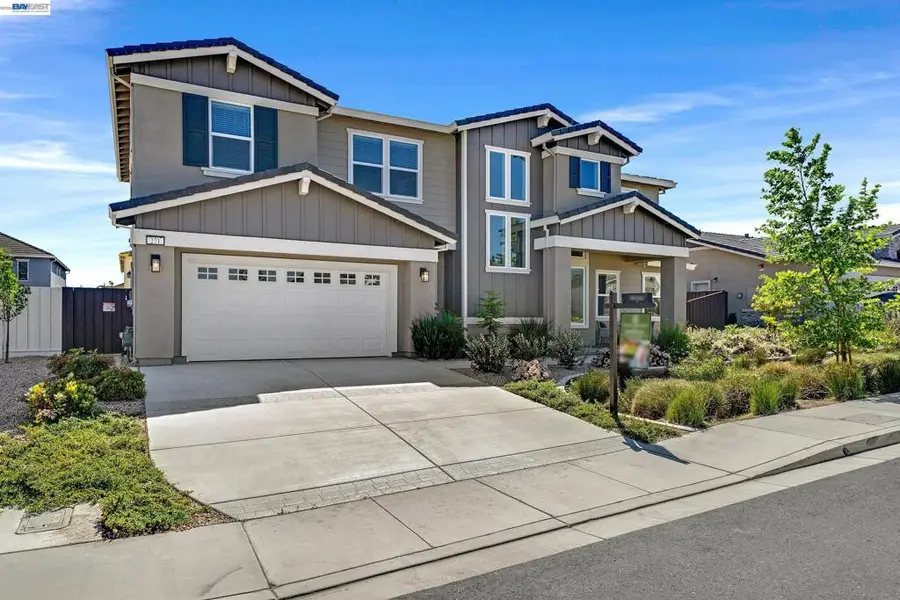271 Eagle Nest Dr, Oakley, CA 94561 - #2