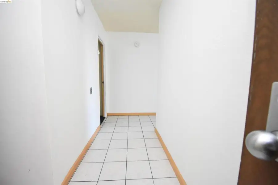 555 Pierce St #1320, Albany, CA 94706 - #3