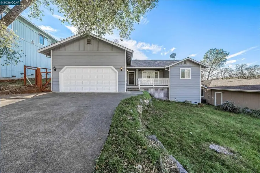 18357 Deer Hill Rd, Hidden Valley Lake, CA 95467 - #2