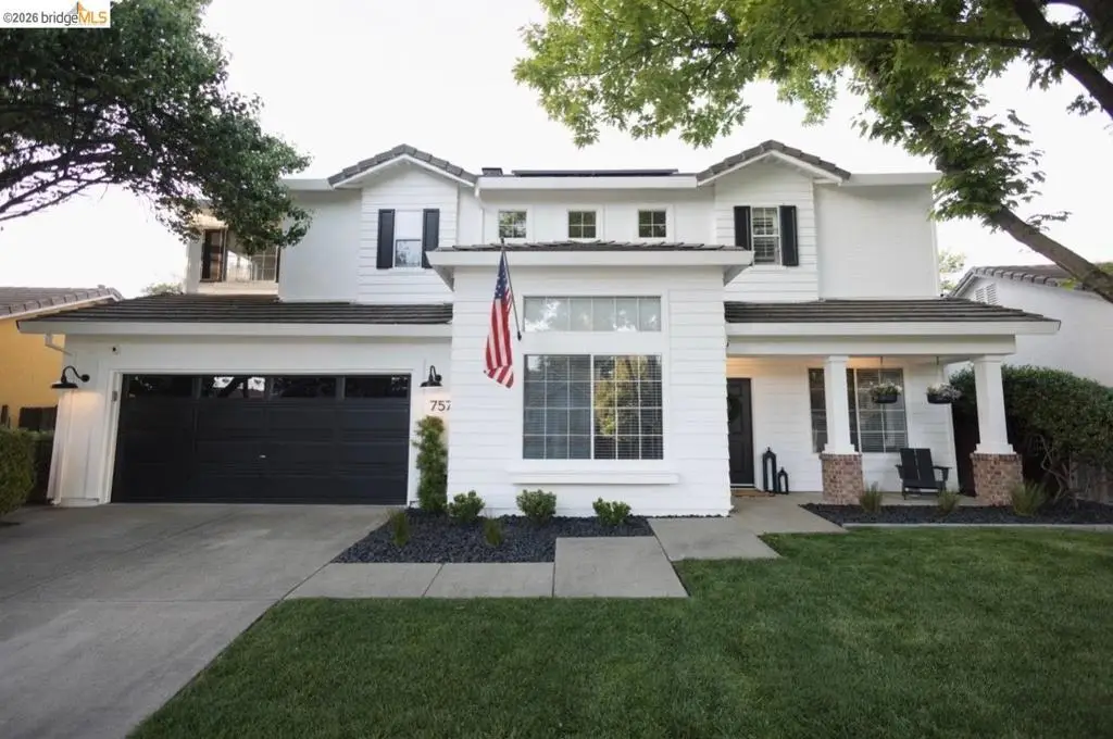 757 Fifteen Mile Dr, Roseville, CA 95678 - #1