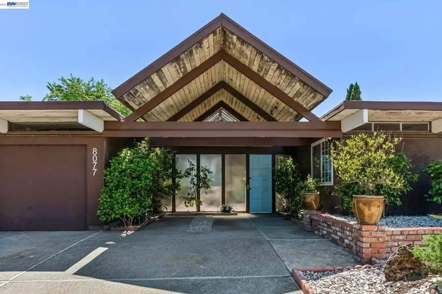 8077 Shay Dr, Oakland, CA 94605 - #3