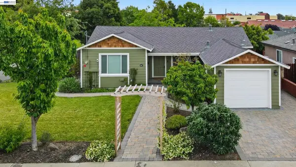 2651 Ione Ave, Castro Valley, CA 94546