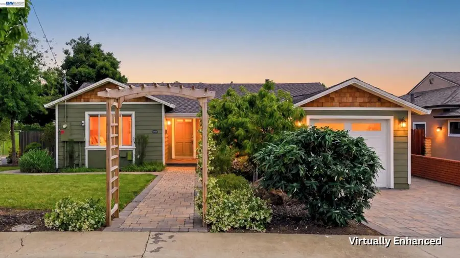 2651 Ione Ave, Castro Valley, CA 94546 - #3