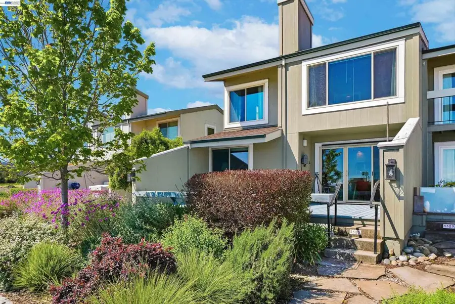 3325 Kimberly Way, San Mateo, CA 94403 - #3