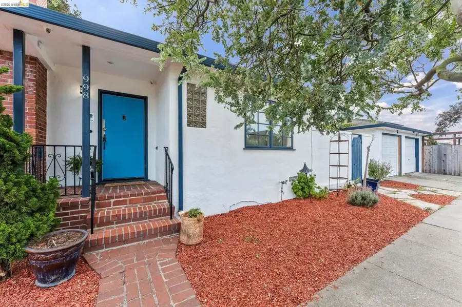 998 30th St, Richmond, CA 94804 - #3