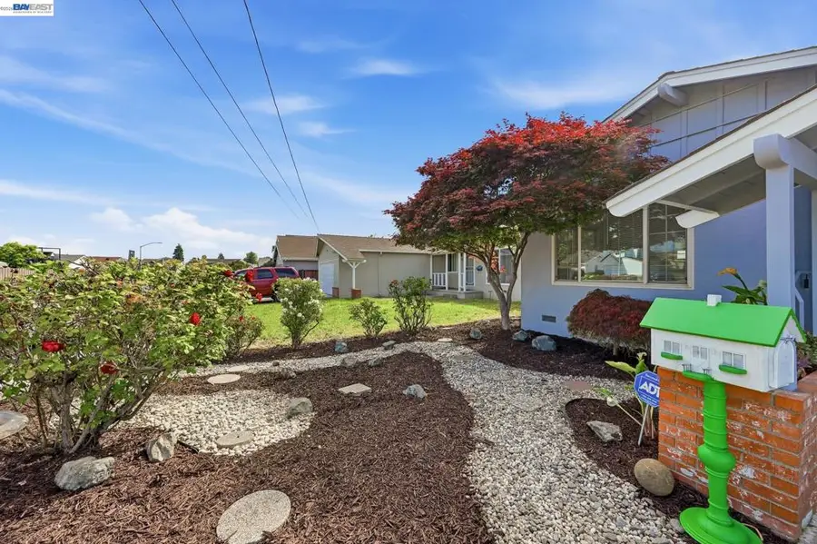 1326 Vining Dr, San Leandro, CA 94579 - #3