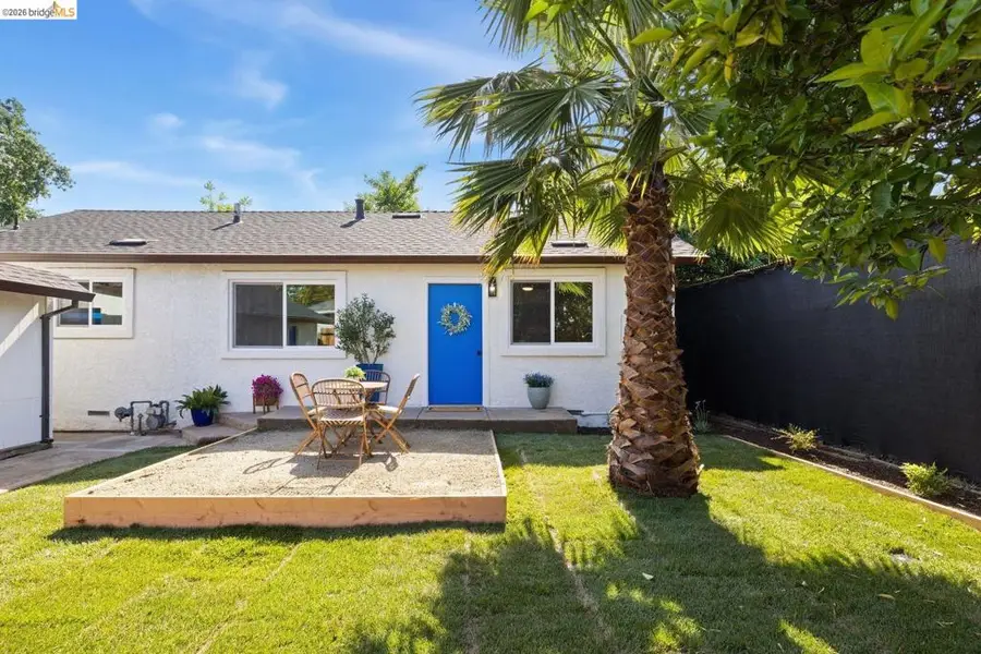 123 Circuit Dr #Unit A, Roseville, CA 95678 - #2