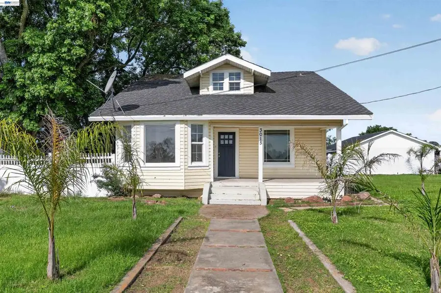 3015 Point Pleasant Rd, Elk Grove, CA 95757 - #2