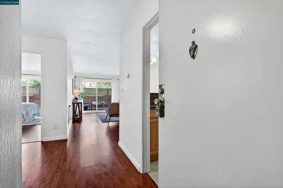 2005 Pleasant Valley Ave #103, Oakland, CA 94611 - #2
