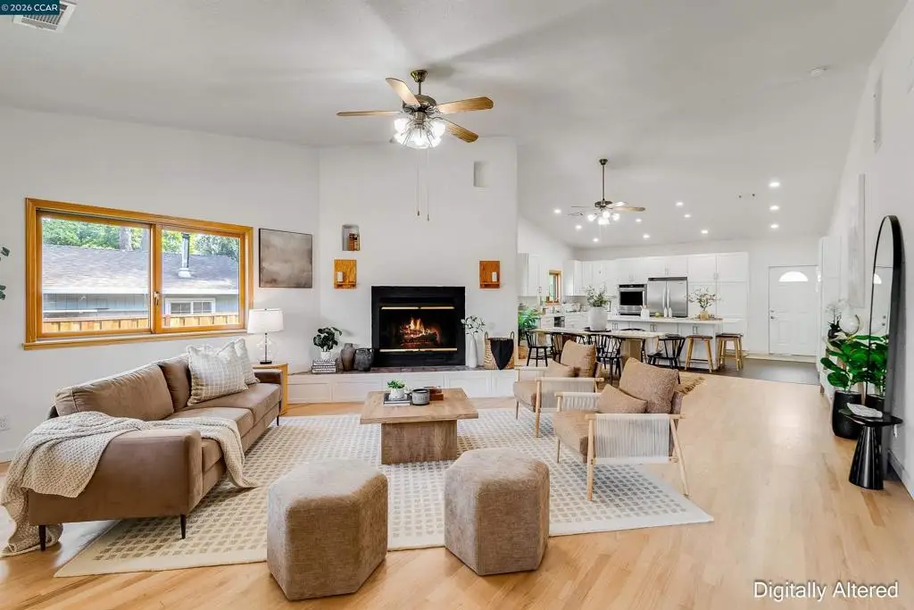 3882 Chestnut Ave, Concord, CA 94519 - #1