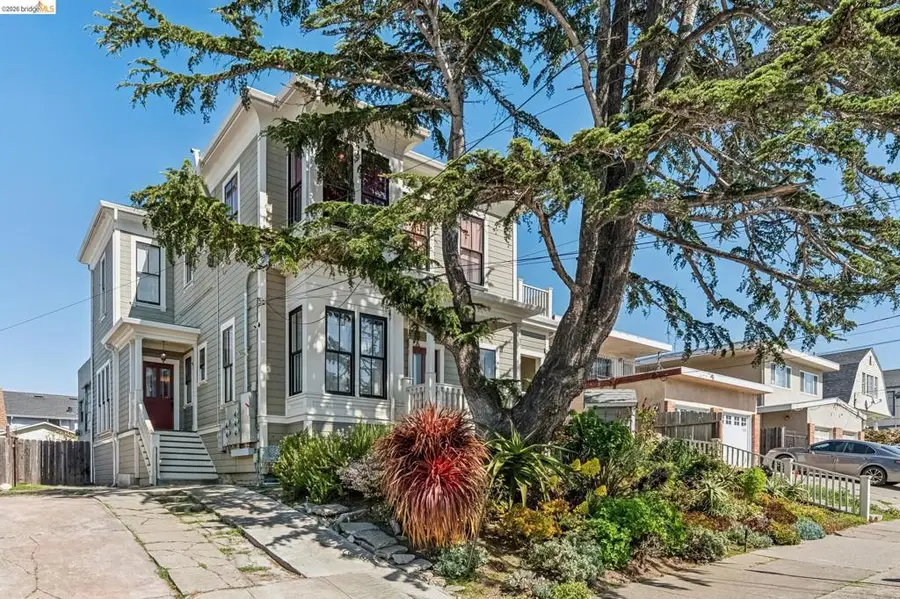 1374 E 32nd Street, Oakland, CA 94602 - #2