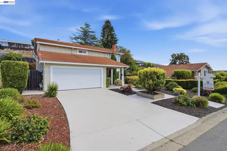 27966 El Portal Dr, Hayward, CA 94542 - #3