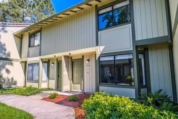 6151 Joaquin Murieta Ave #D, Newark, CA 94560