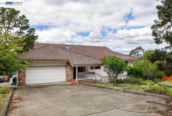 6727 Sunnyslope Ave, Castro Valley, CA 94552