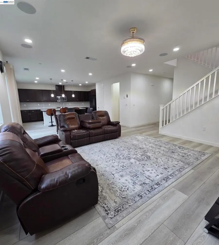 5390 Shenandoah Valley Ln, Antioch, CA 94531 - #3