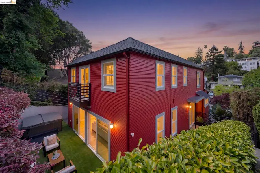 683 Mandana Blvd., Oakland, CA 94610 - #3