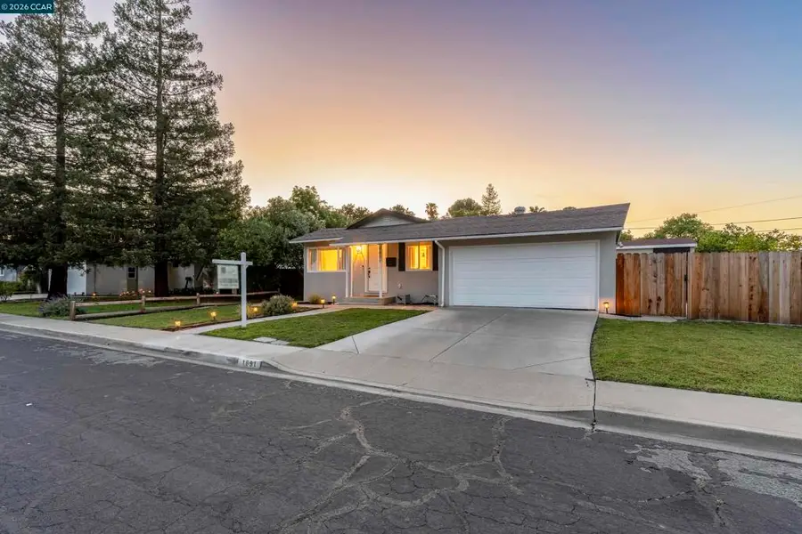 1891 Gilly Ln, Concord, CA 94518 - #2