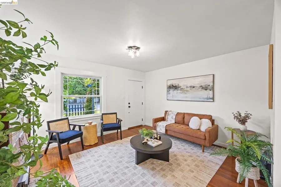 6301 Hillmont Drive, Oakland, CA 94605 - #3