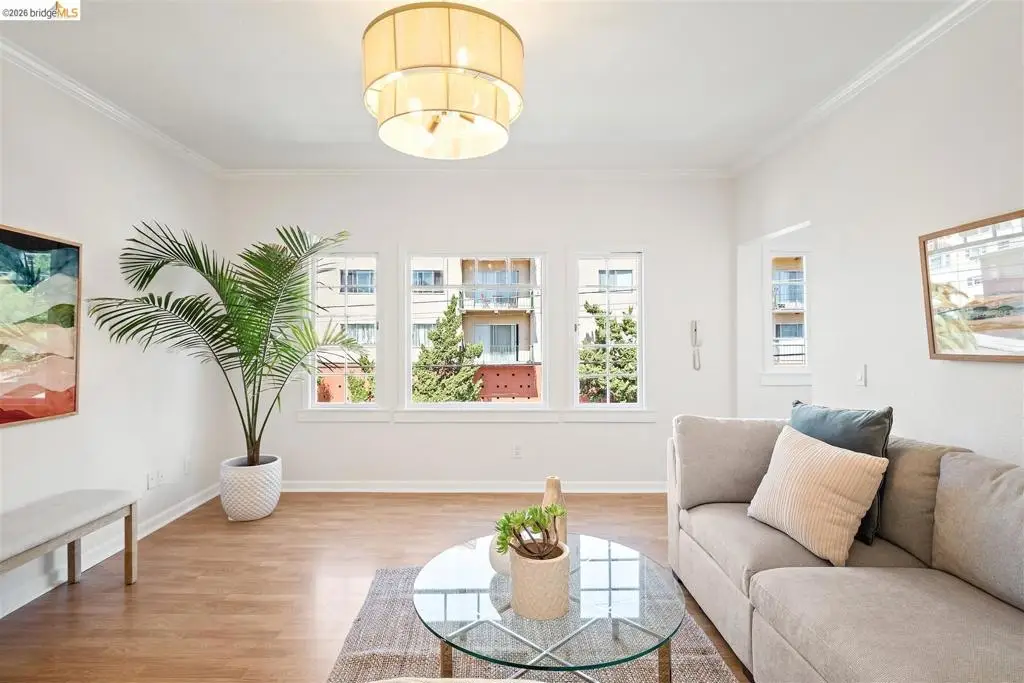 245 29th St #4, Oakland, CA 94611 - #1