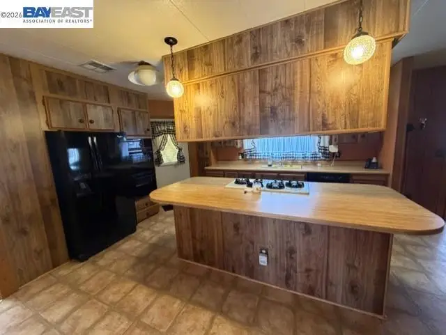 27957 Pueblo Serena, Hayward, CA 94545 - #3