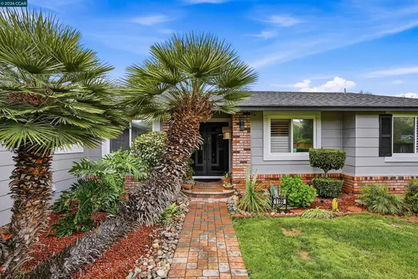 1199 Gamay Dr, Clayton, CA 94517