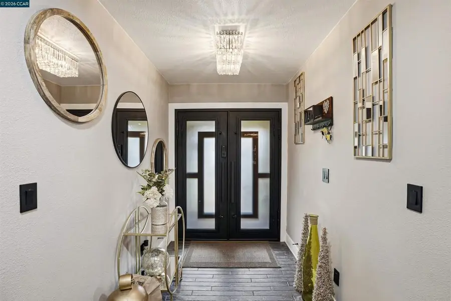 1199 Gamay Dr, Clayton, CA 94517 - #3