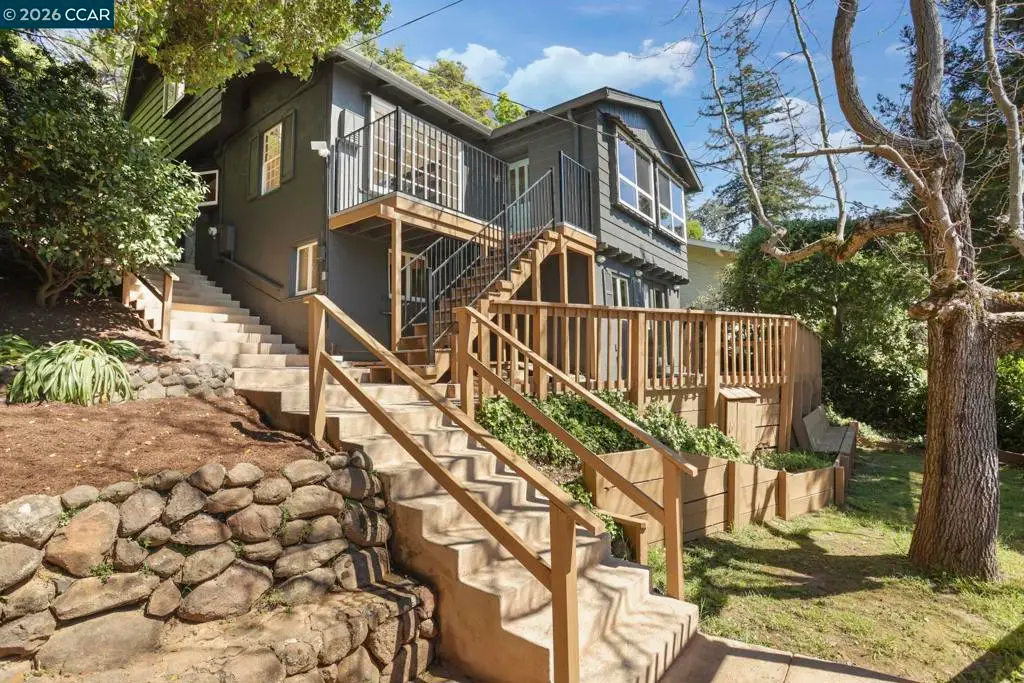 5716 Merriewood Dr., Oakland, CA 94611 - #1