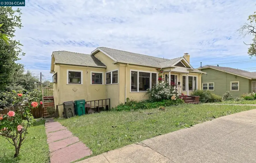 2636 Cole St, Oakland, CA 94601 - #2