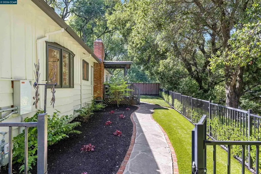 3575 Springhill Rd, Lafayette, CA 94549 - #2