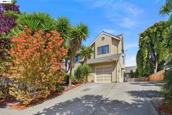 1714 Chestnut St, Oakland, CA 94607