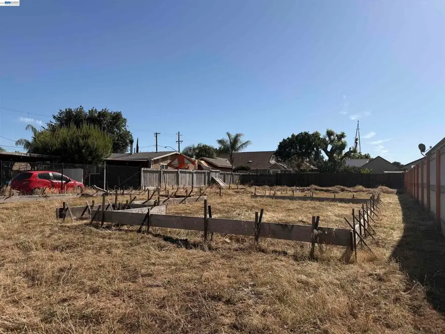 410 Montague Ct, Modesto, CA 95351 - #3