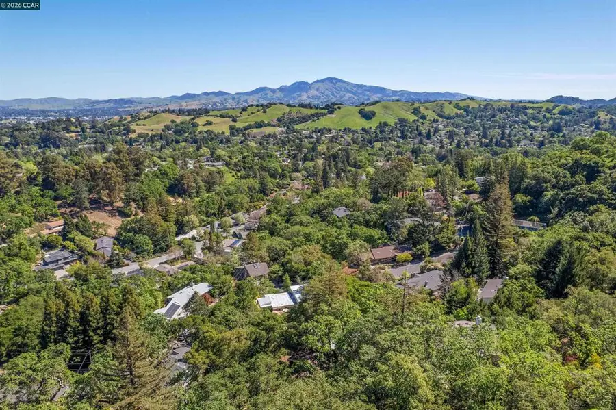 3391 Woodview Dr, Lafayette, CA 94549 - #3