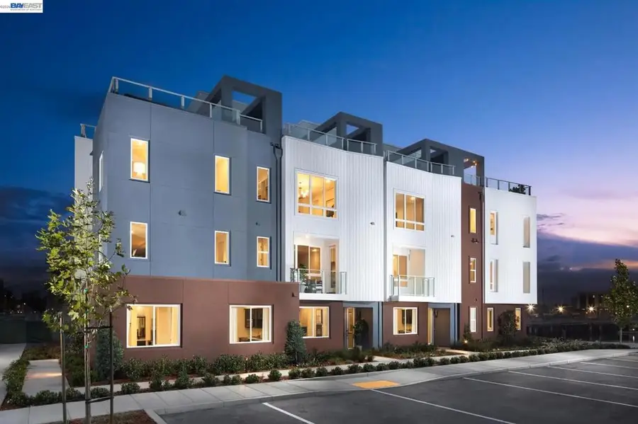 2072 Barnes Wharf Lane, Alameda, CA 94501 - #2